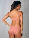Laura_4.webp